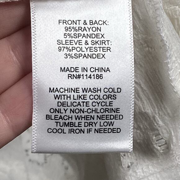 Frye and Co Top Women's Size 2X Floral Long Sleeve V Neck BOHO Festival NWT - Picture 6 of 7